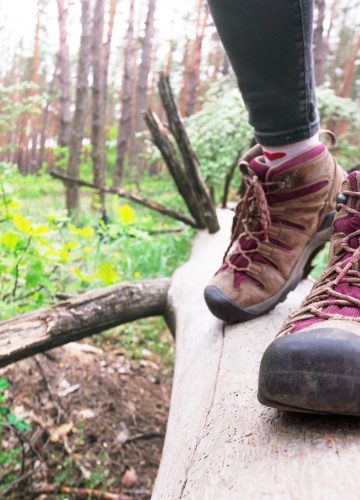 מגלים את הטבע מחוץ לעיר: אלה הנעליים הטובות ביותר לטיולים