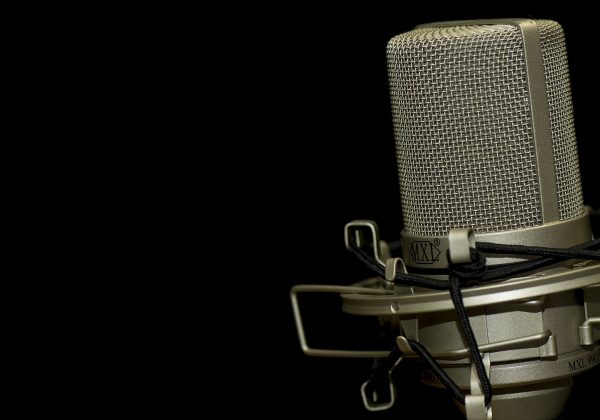 המדריך המלא: איך מקימים תחנת רדיו?