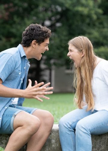 זוגיות רעילה – סימנים לזיהוי ודרכי התמודדות