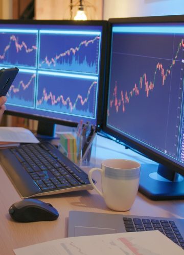 משרד ביתי למשקיעים: כך תעצבו סביבת עבודה אופטימלית למסחר בשוק ההון