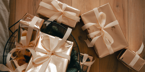 מה להביא מתנה לחג