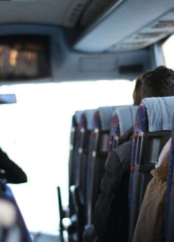 מחפשים הסעות לטיולים בירושלים מתל אביב? בחרו כנפי יונה!